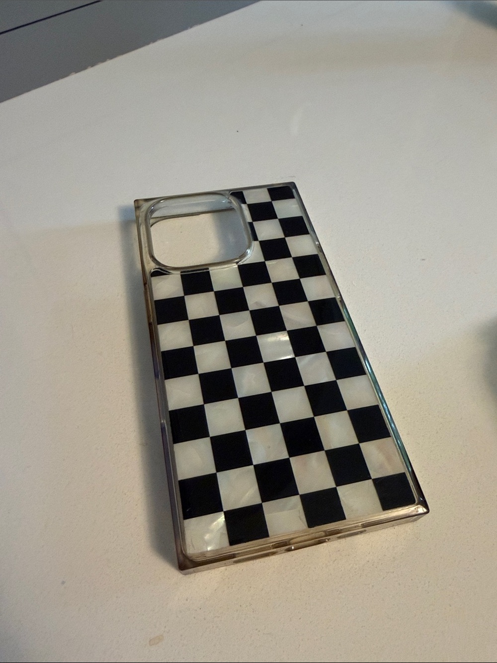 Flaunt iPhone 16 Pro Black & White MagSafe Phone Case